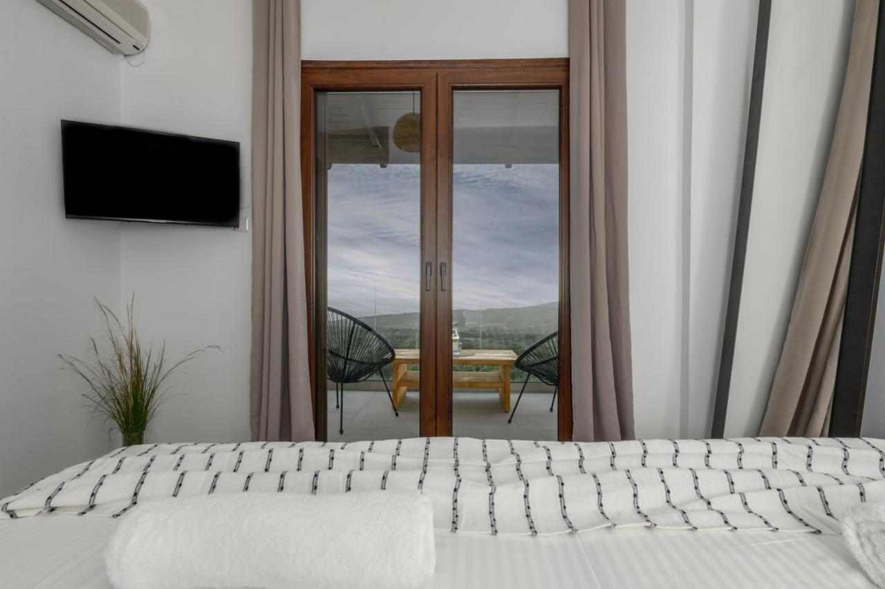 Hilltop Resort At Kefalonia Angon Bagian luar foto