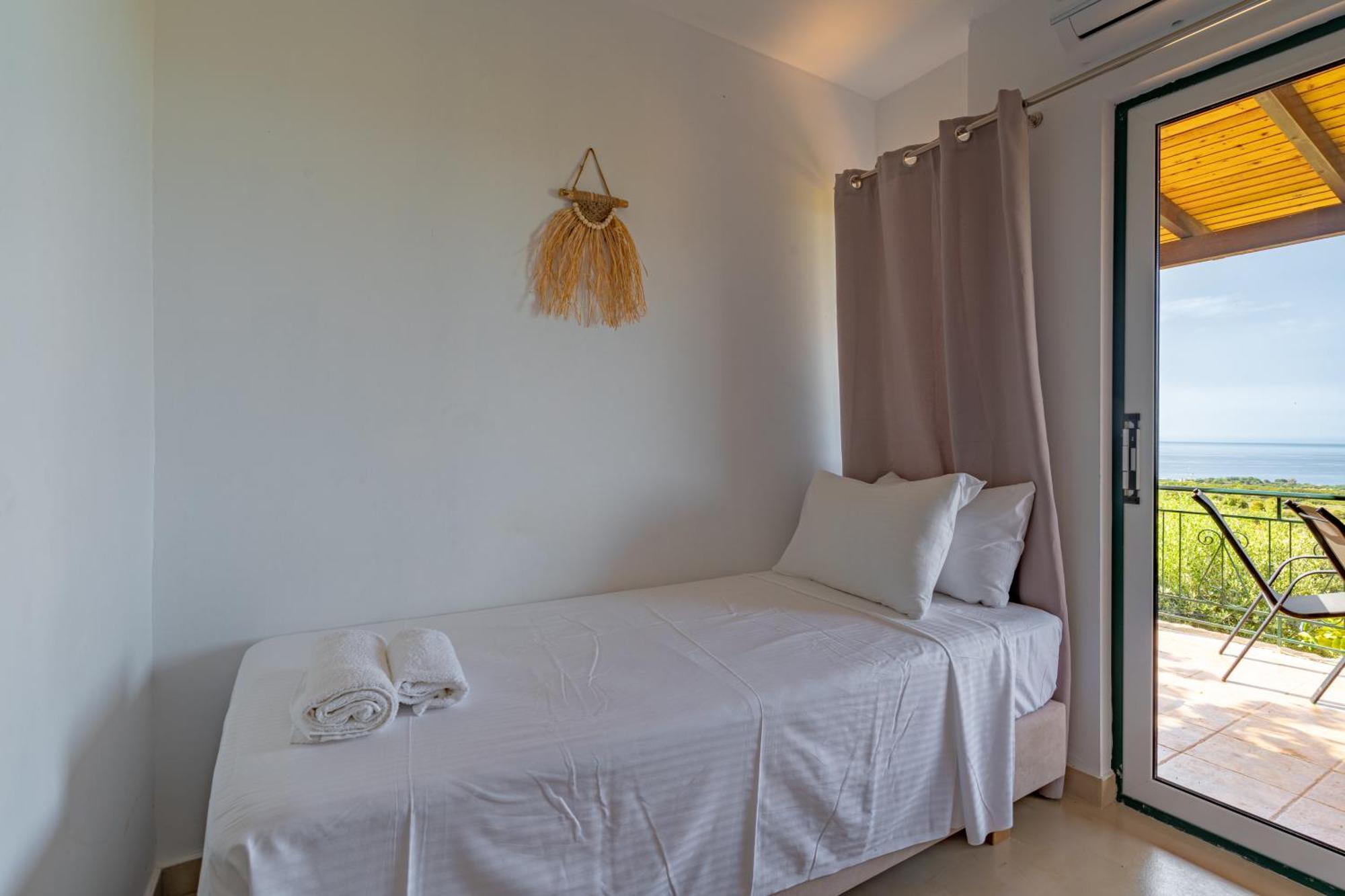 Hilltop Resort At Kefalonia Angon Bagian luar foto