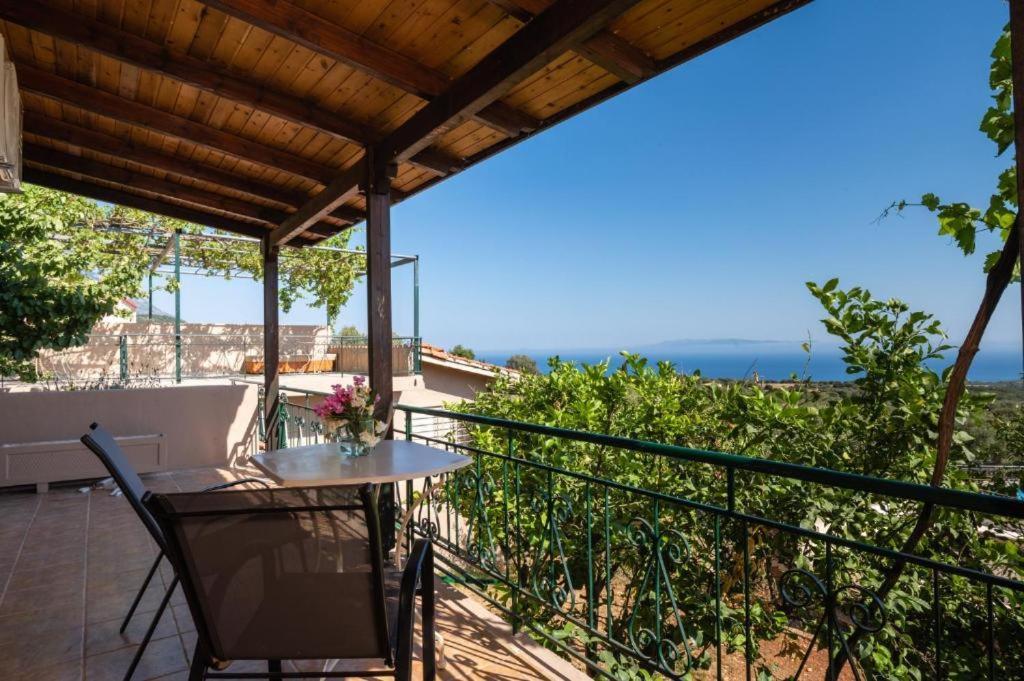 Hilltop Resort At Kefalonia Angon Bagian luar foto